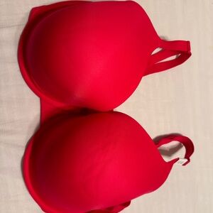 Red Victoria’s Secret lightly lined bra 42G